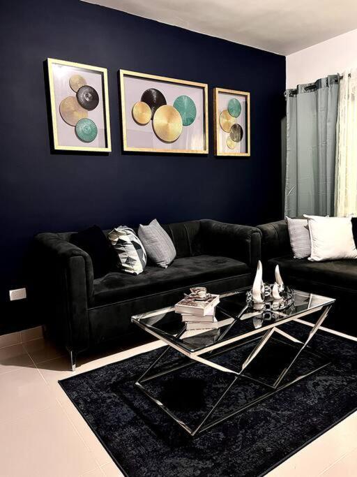 Apartamento Outstanding Pent House W/Jacuzzi Santiago De Los Caballeros Exterior foto